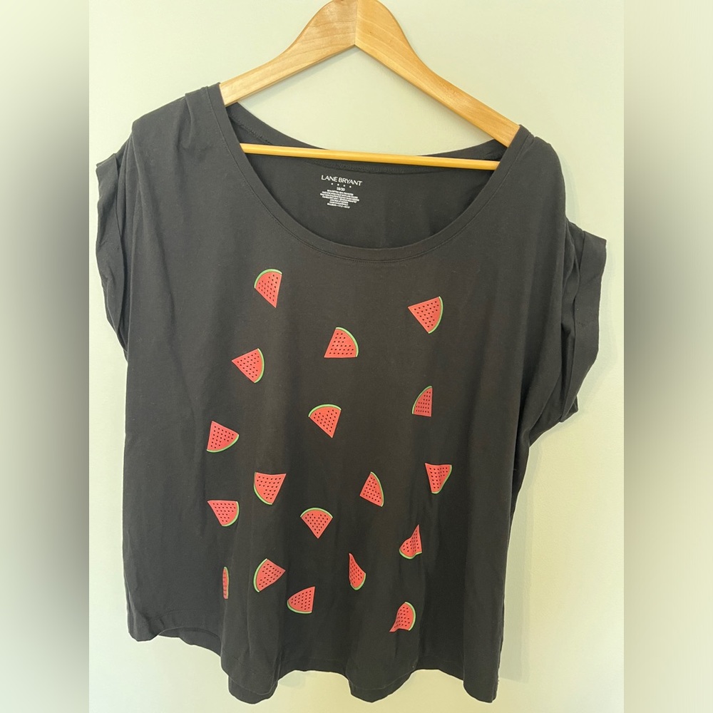 Lane Bryant watermelon black t shirt with ruched sleeves